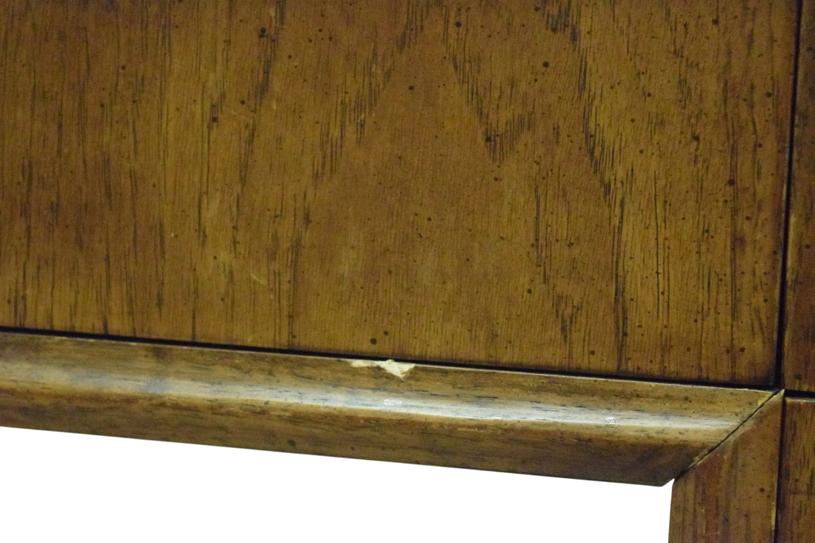 Founders Patterns 16 Desk - 11