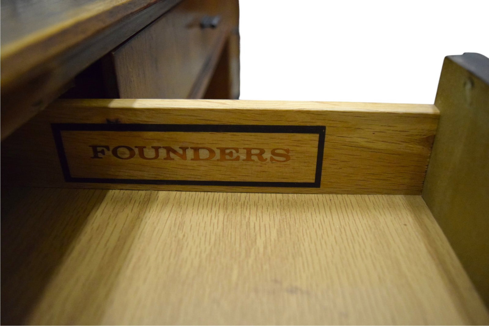 Founders Patterns 16 Desk - 8