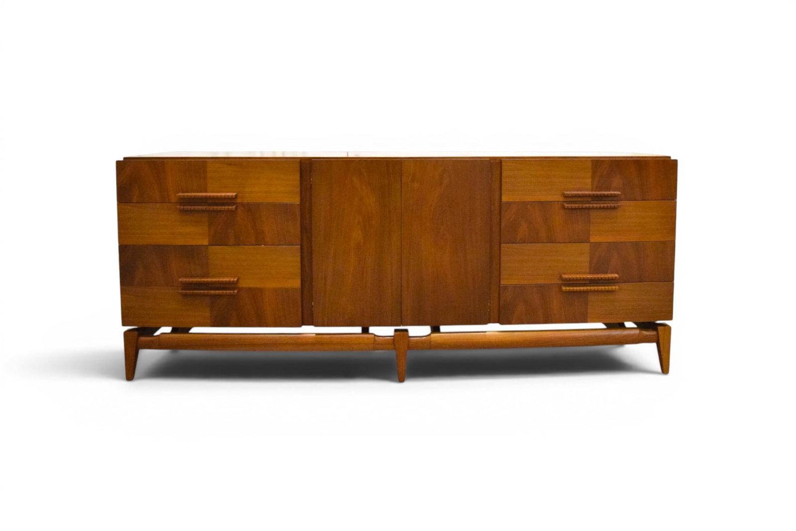 Vanleigh Triple Dresser (1 of 9)