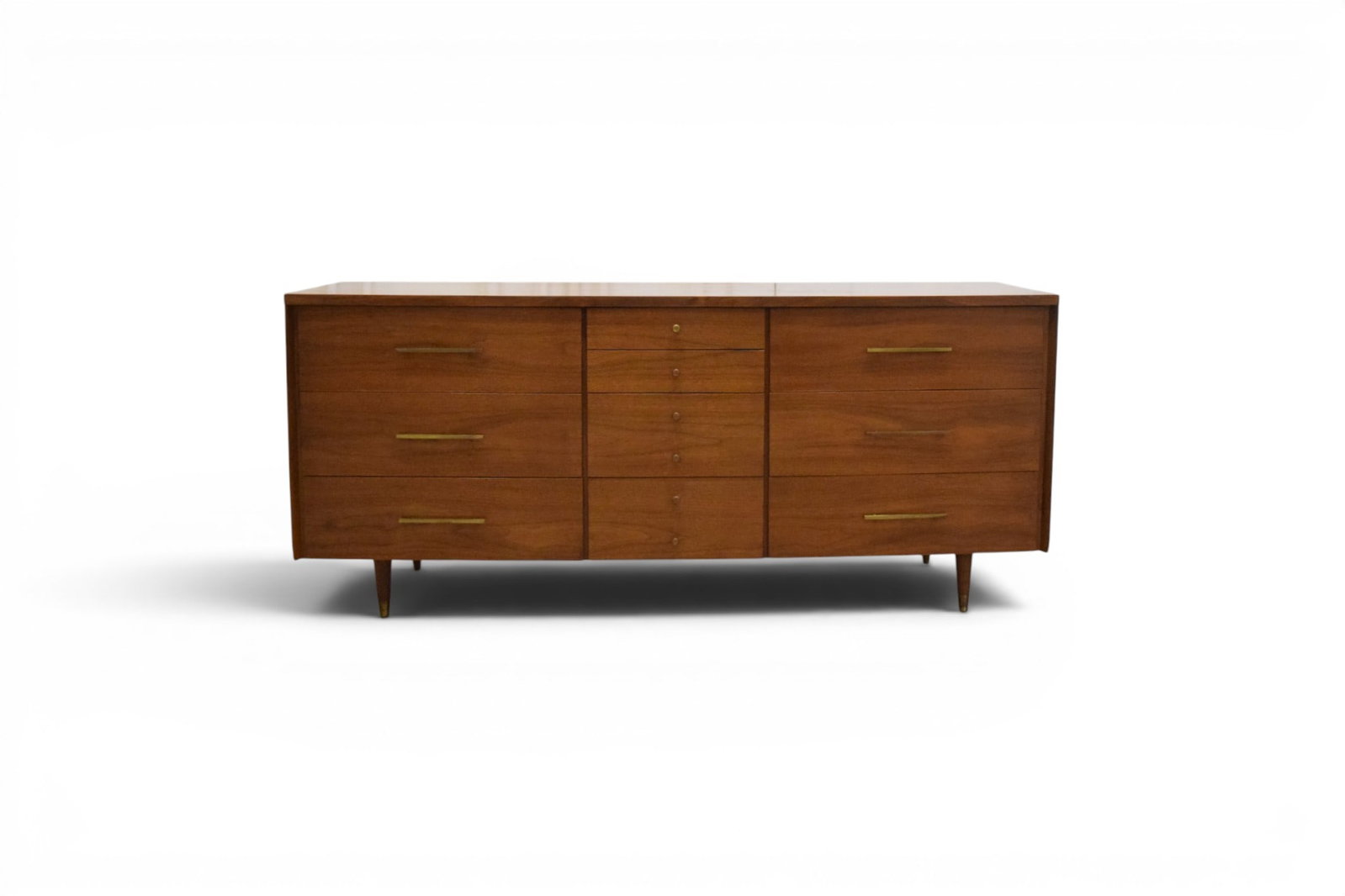 John Stuart 10 Drawer Dresser (1 of 12)