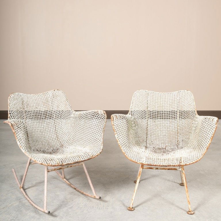 Pair Russel Woodard Sculptura Mesh Chairs (1 of 4)