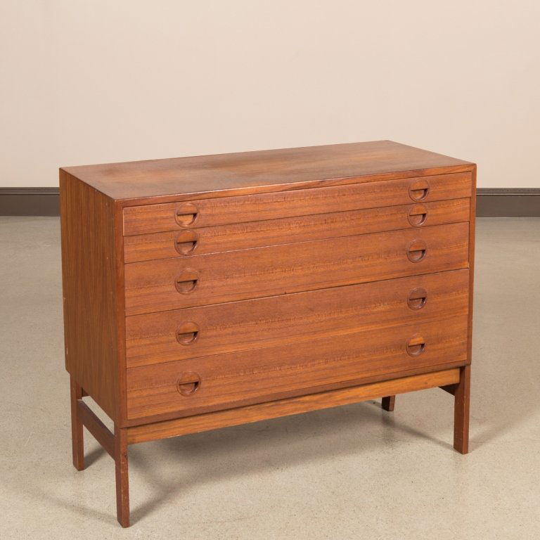 Danish Teak Five Drawer Bachelors Chest (1 of 7)