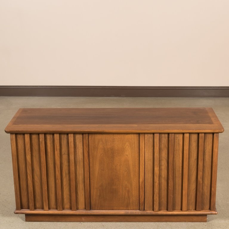 Mid Century Compact Credenza (1 of 3)