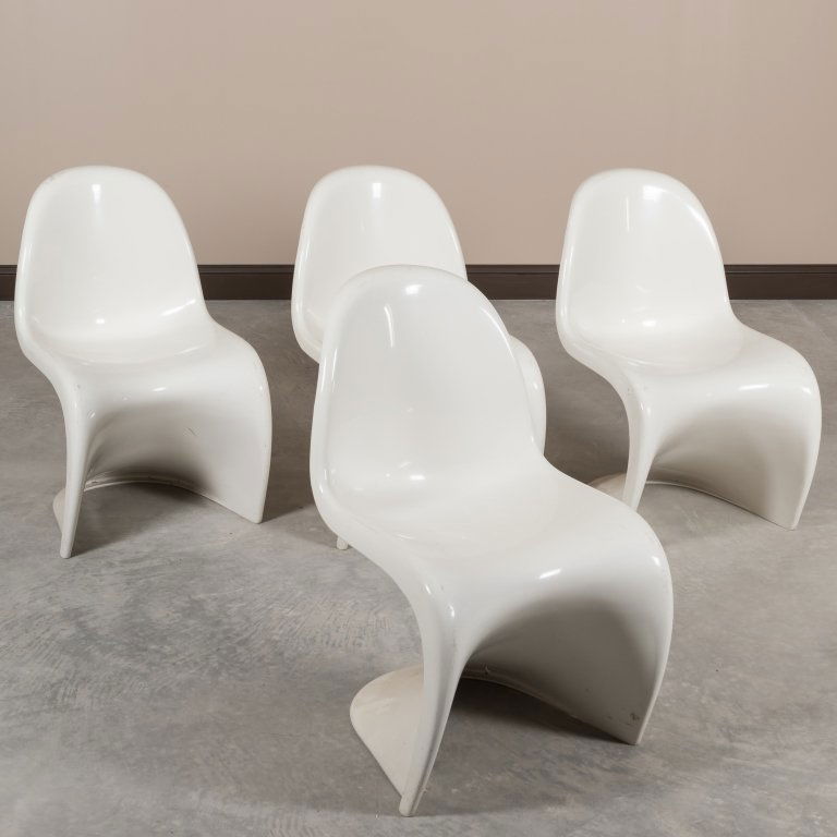 Four Herman Miller Verner Panton Cantilever Chairs (1 of 4)