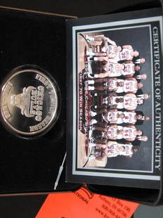 Chicago Bulls Highland Mint Silver Commemorative C: Chicago Bulls Highland Mint Silver Commemorative Coin for '95-'96 Bulls 70 Win Season - #1316 of 2500