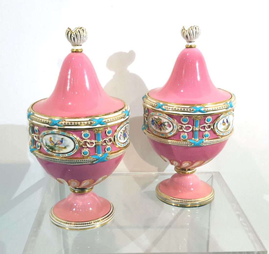 Pair of Minton Porcelain Covered Jars, circa 1840 (1 of 10)