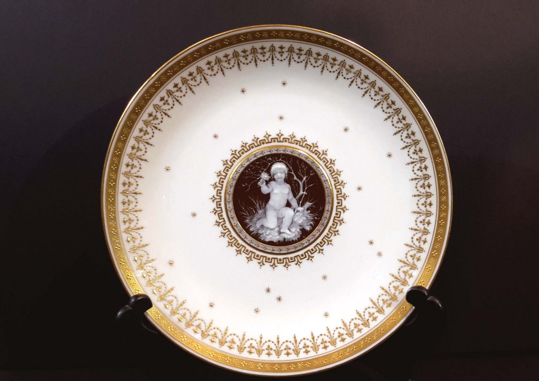 Mintons Pate-Sur-Pate Porcelain Fruit Plate C.1900 (1 of 4)