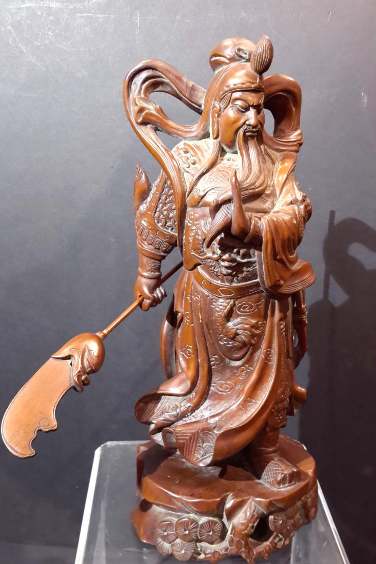 Chinese Boxwood Carving Guardian Figure C.1900 (1 of 10)