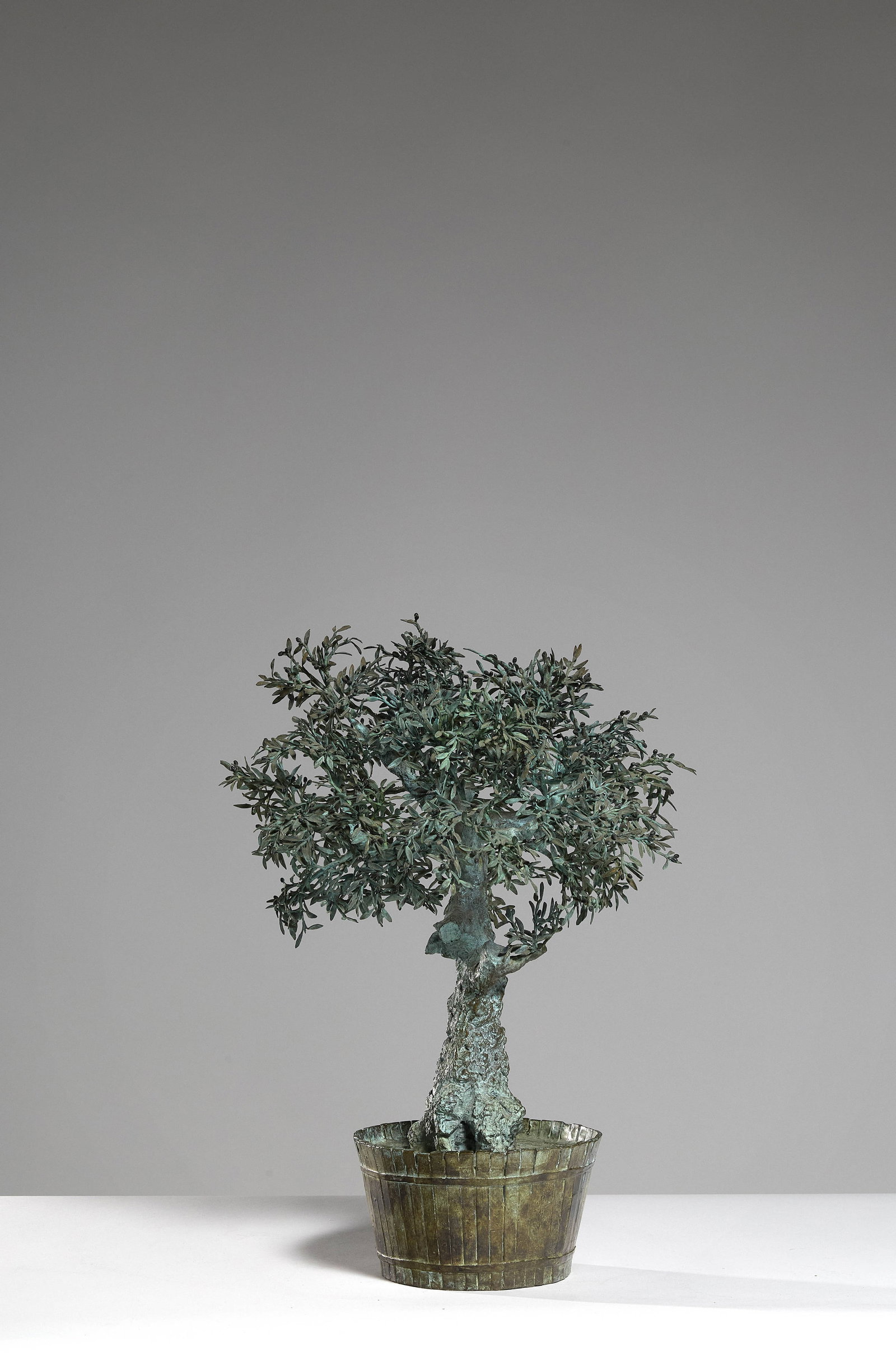 Louis CANE: Louis CANE « Grand Olivier » - 1993 Bronze patiné Signé «Cane», numéroté «3/8» et portant le cachet du fondeur «CISELURE D’ART ILE DE
