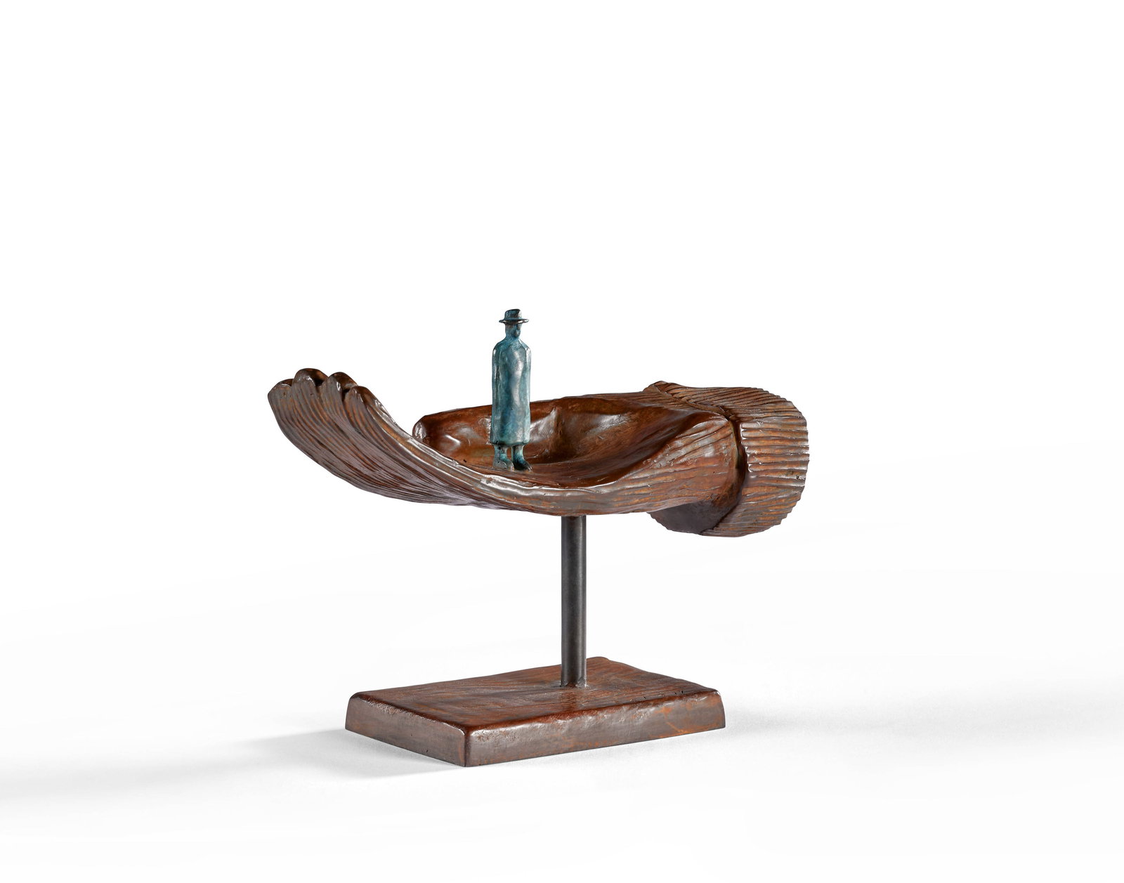 Jean-Michel FOLON: Jean-Michel FOLON Buongiorno - 2005 Bronze à patine brune et bleue Signature et justification gravées "E.A 10/20" sur la base Édition à 50 exemplaires + 20 épreuves d'artiste 