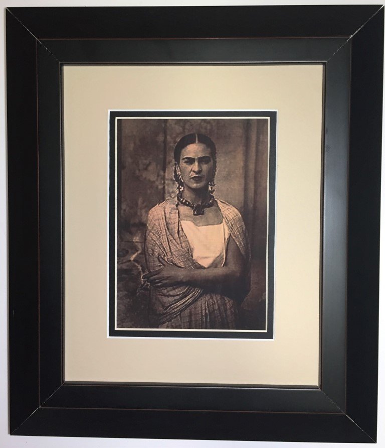 Frida Kahlo Photo: Frida Kahlo de Rivera was a Mexican artist who painted many portraits, self-portraits, and works inspired by the nature and artifacts of Mexico
