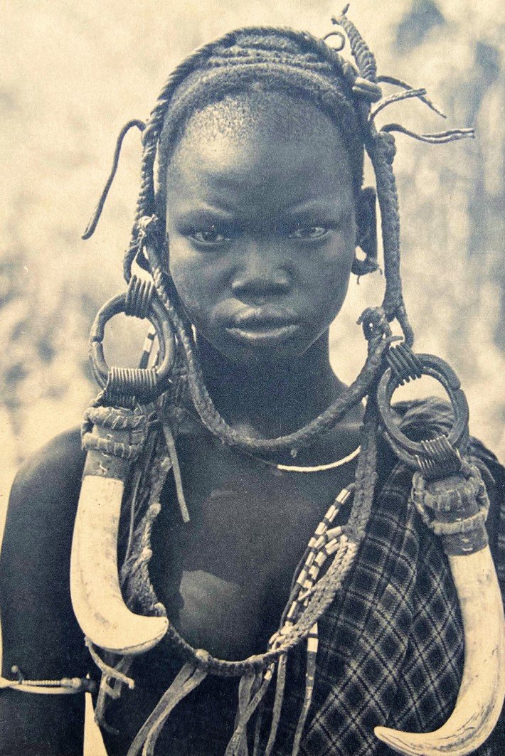 Unique African Photograph (1 of 2)