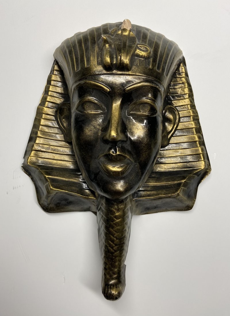 Mask sculpture Akhenaten: Private Collection Material Resin sculpture A copy of Akhenaten, also spelled Echnaton, Akhenaton, Ikhnaton, and Khuenaten, was an ancient Egyptian pharaoh reigning c. 1353Â–1336 or 1351Â–1334 B