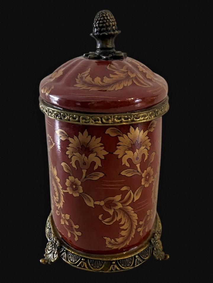 Red and Bronze Porcelain (1 of 6)