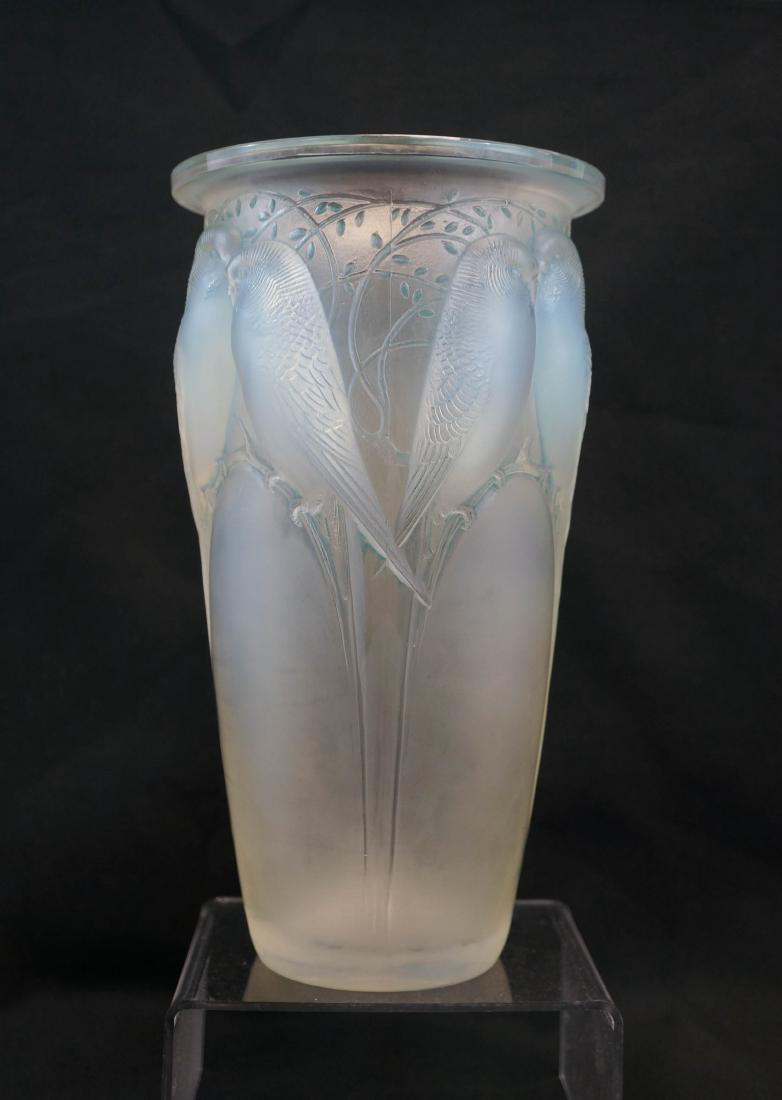 Lalique Ceylan Art Glass Vase (1 of 8)