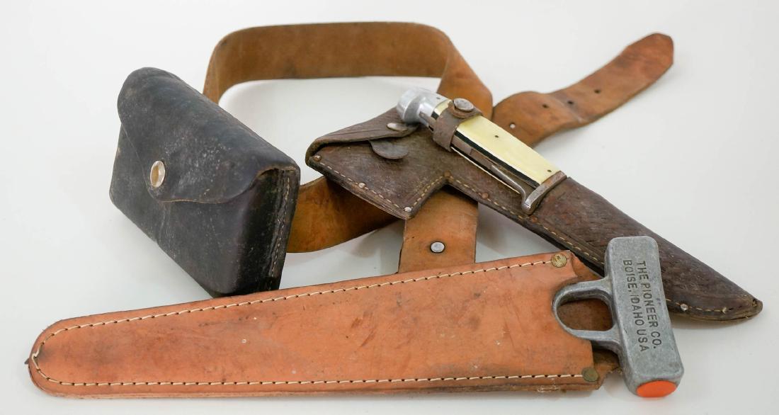 Western Boulder, Co. Sheath Knife Hatchet Combo