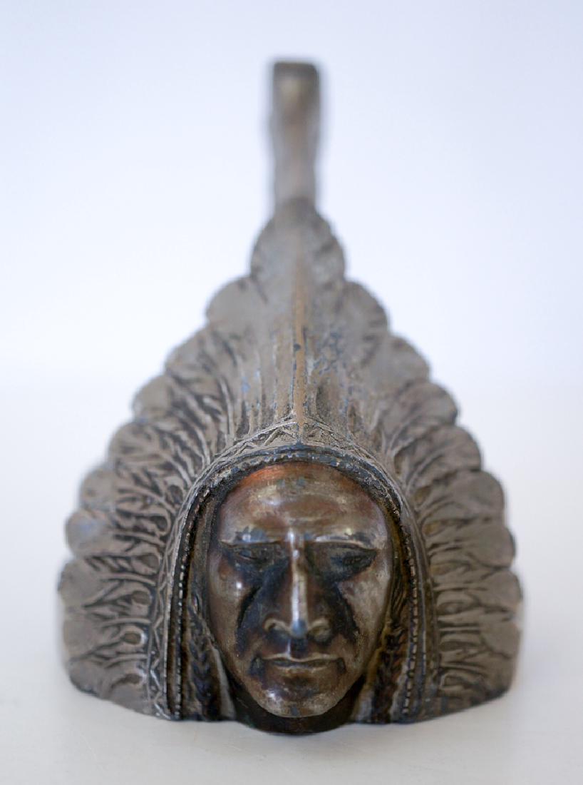 Vintage Pontiac Indian Head Radiator Cap: Vintage Pontiac Indian Head radiator cap, hood ornament, car mascot. Measures 3.5" x 4". Very good condition with no damage or repairs. We ship most items in-house with the exception of firearms, larg