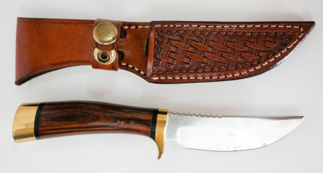 Browning Vintage Skinning Knife Unused NOS: Browning vintage skinning knife, unused, with original sheath and box. Blade measures 3.5", overall 7 5/8". New old stock from the inventory of Earl E. Buchanan, Gunsmith. Blade marked U.S.A. Comes wi