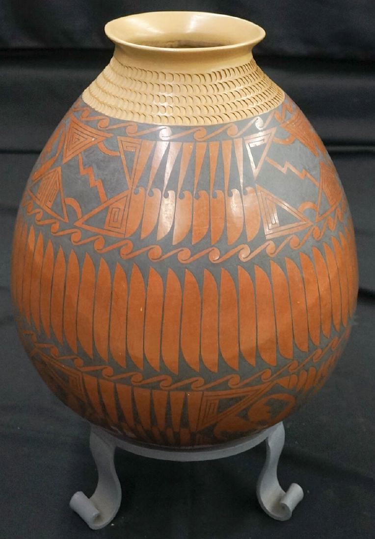 Coyo Silviera Large Pot 15" Tall (1 of 6)