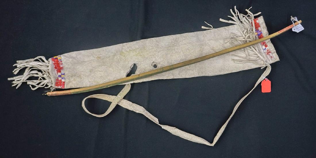 Siuox Painted Bow and Quiver (1 of 2)