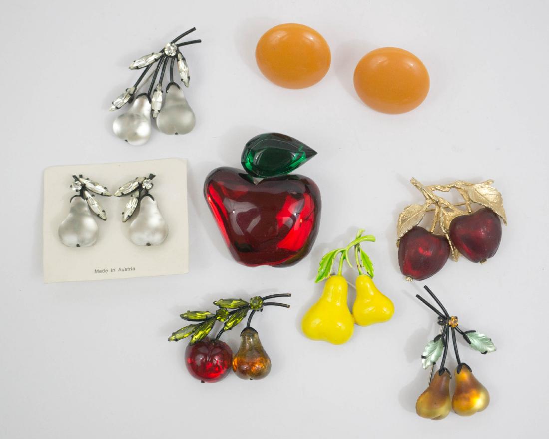 Vintage Figural Fruit Costume Jewelry (1 of 1)