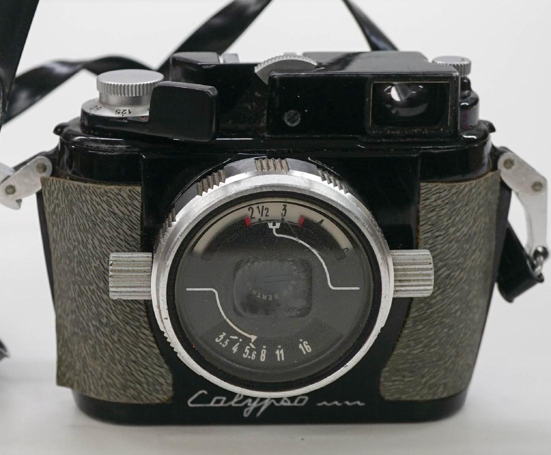 Vintage Calypso 35mm Underwater Camera (1 of 3)