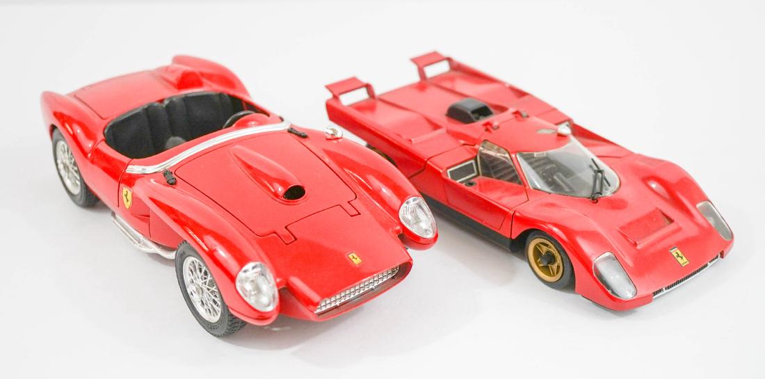 Two 1:20 Scale Model Ferrari Cars (1 of 2)