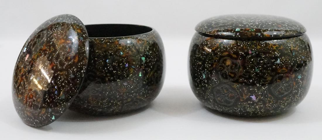 Pair of Fine Lacguer Boxes with Inlay (1 of 4)