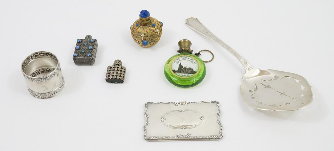 Sterling Articles, Scent Bottles (1 of 5)