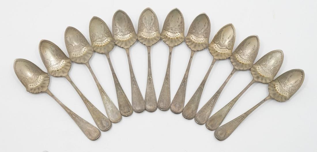 Twelve Gorham Hindostanee Spade Spoons (1 of 5)