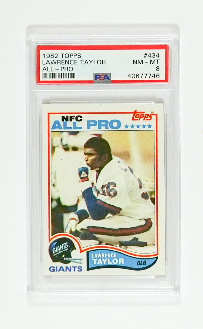 1982 Topps Lawrence Taylor #434 PSA 8 NM-MT (1 of 2)