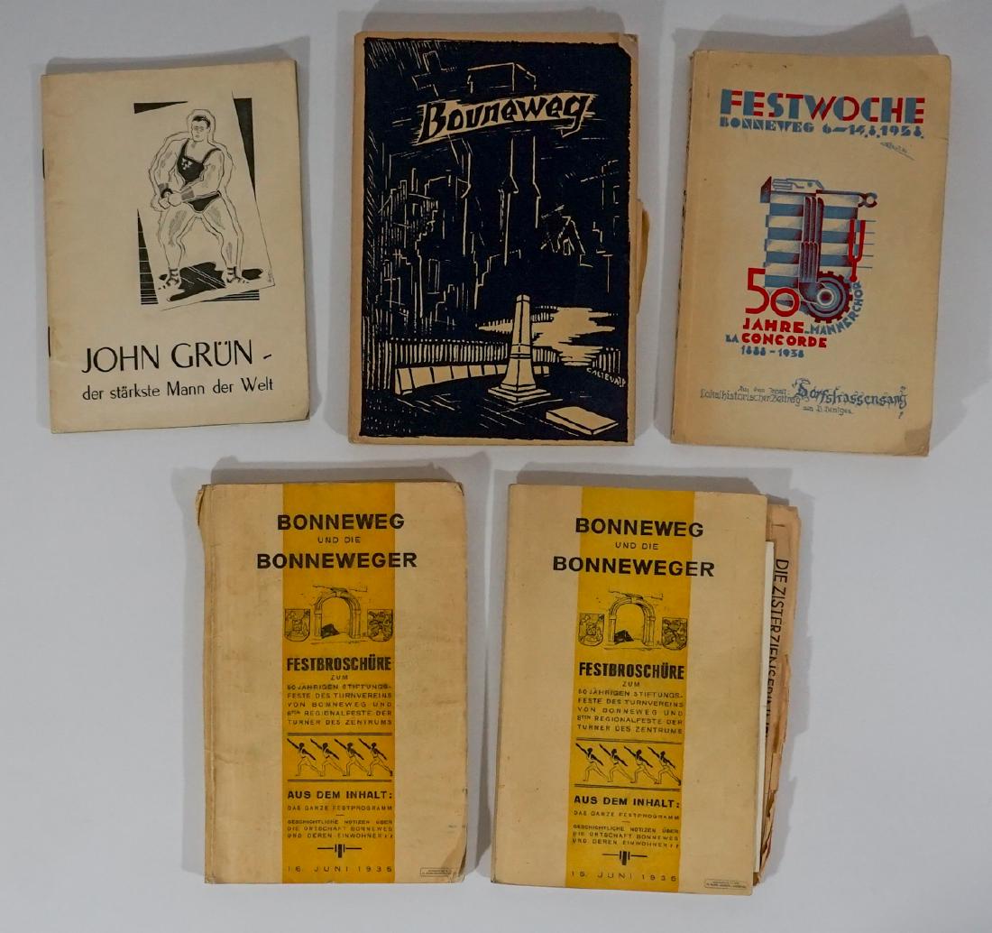 Group of Five Magazines Luxembourg (1 of 7)