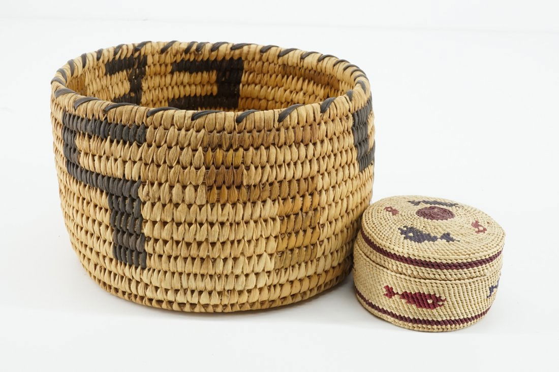 Two Native American Baskets (1 of 9)