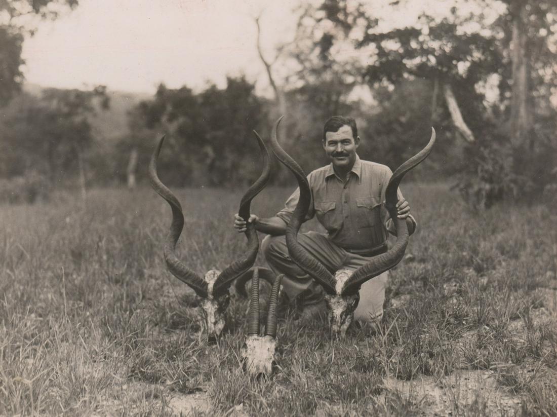 Ernest Hemingway Vintage News Photo: Ernest Hemingway vintage news photo. Photo measures7.25 in. x 9.625 in. Vintage photo with exact year of printing unknown. Fair to Good/Good condition with creases. Provenance: the Mark Rucker Collect