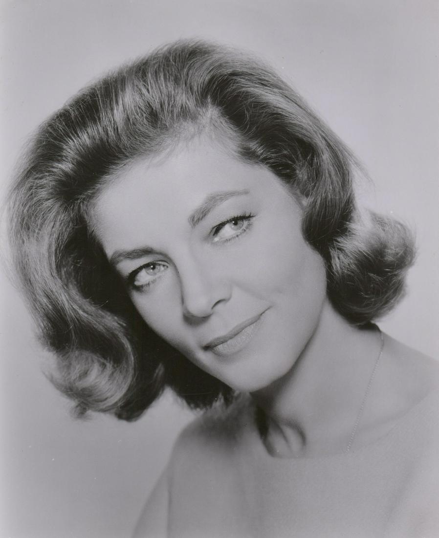 Lauren Bacall Publicity Photo (1 of 3)