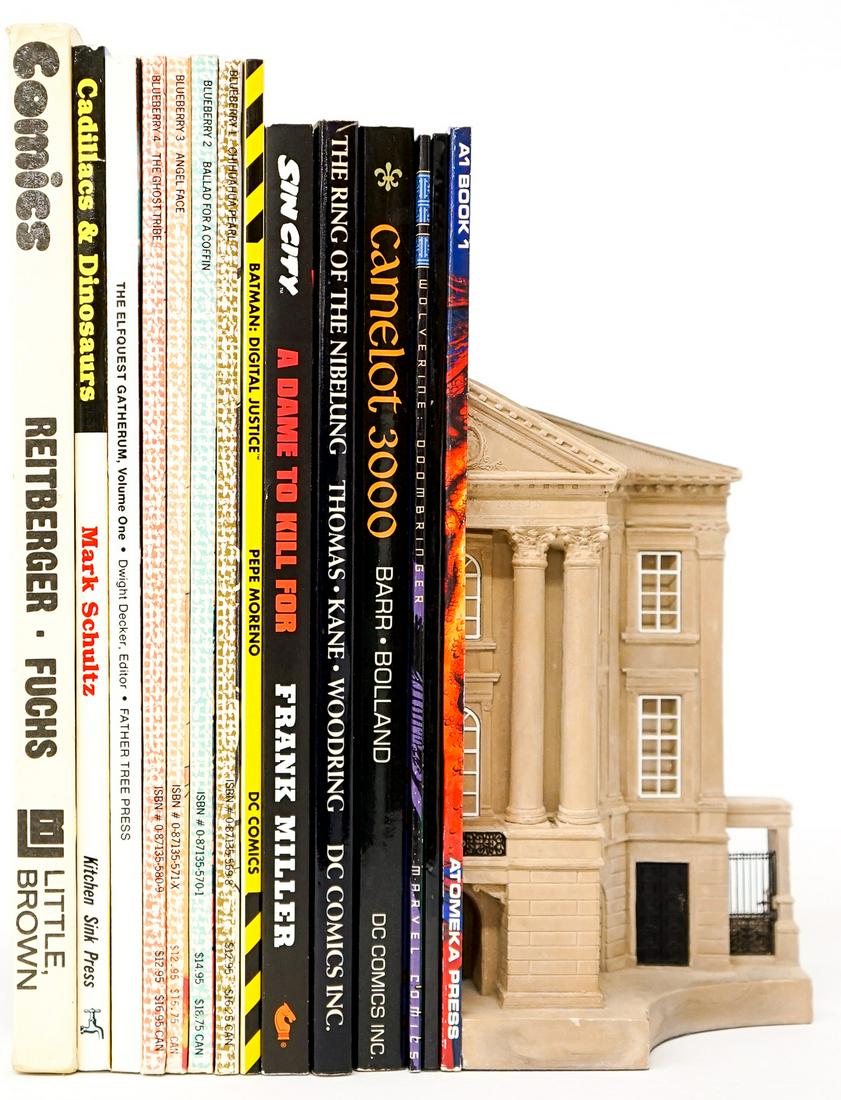 Assorted Softcover Comics (14) (1 of 6)