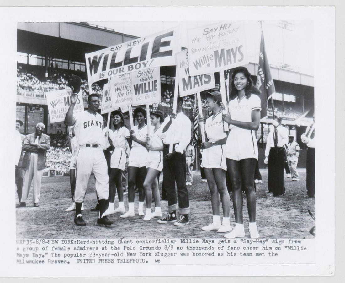 Willie Mays 1954 [Willie Mays Day] Wire Photo: Willie Mays vintage wire or press photo. Measures from 7-in. x 9-in. VG-EX, slight paper loss on verso. Provenance: Mark Rucker collection. We ship most items in this auction in house and gladly combi
