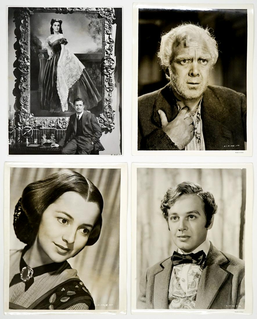 Gone With The Wind Vintage Photos(25) Osborne Col.: Gone With The Wind vintage reprint production and publicity still photos (25). These are vintage reprints, ages vary with some likely from the releases in the late 1940's and 1950's, plus later printi