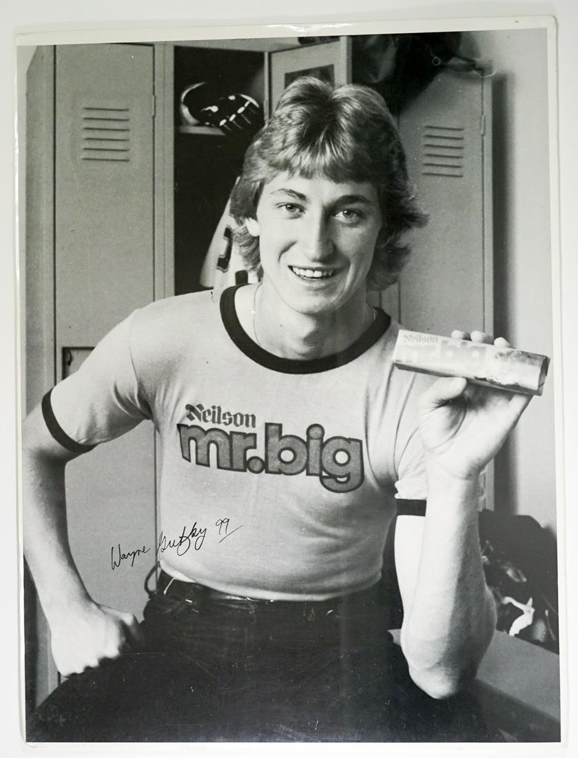 Wayne Gretzky 'Mr. Big' Promotional Poster (1 of 2)