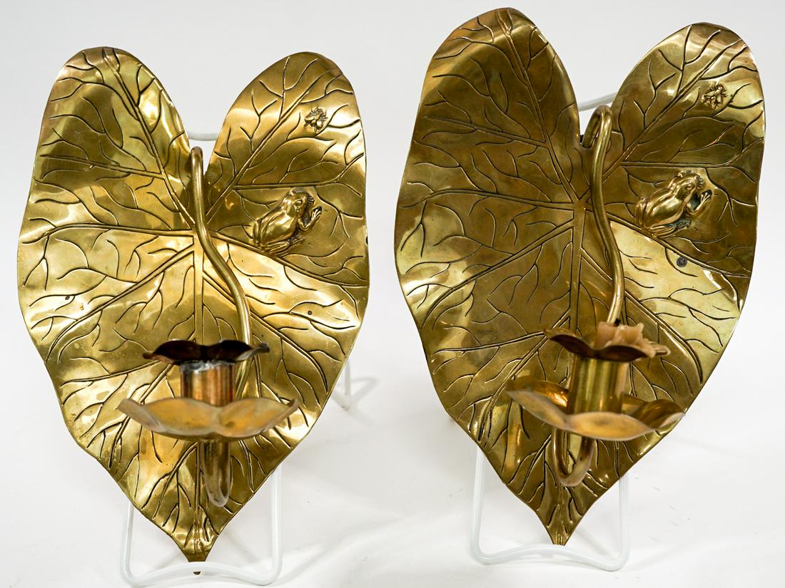Pair Arts and Crafts 'Leaf and Frog' Sconces (1 of 4)