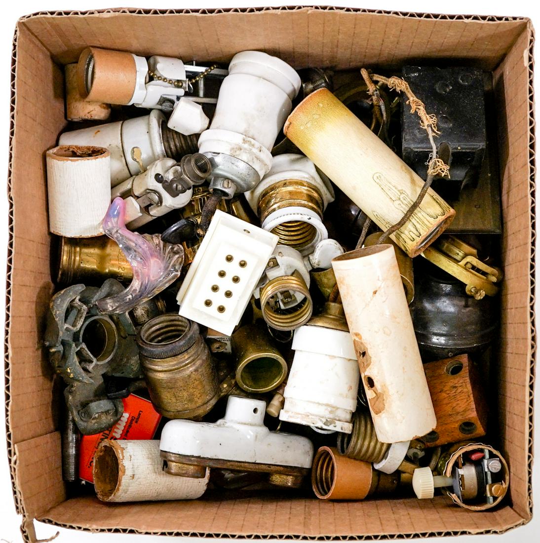 Vintage Oil and Electric Lamp Parts (1 of 3)