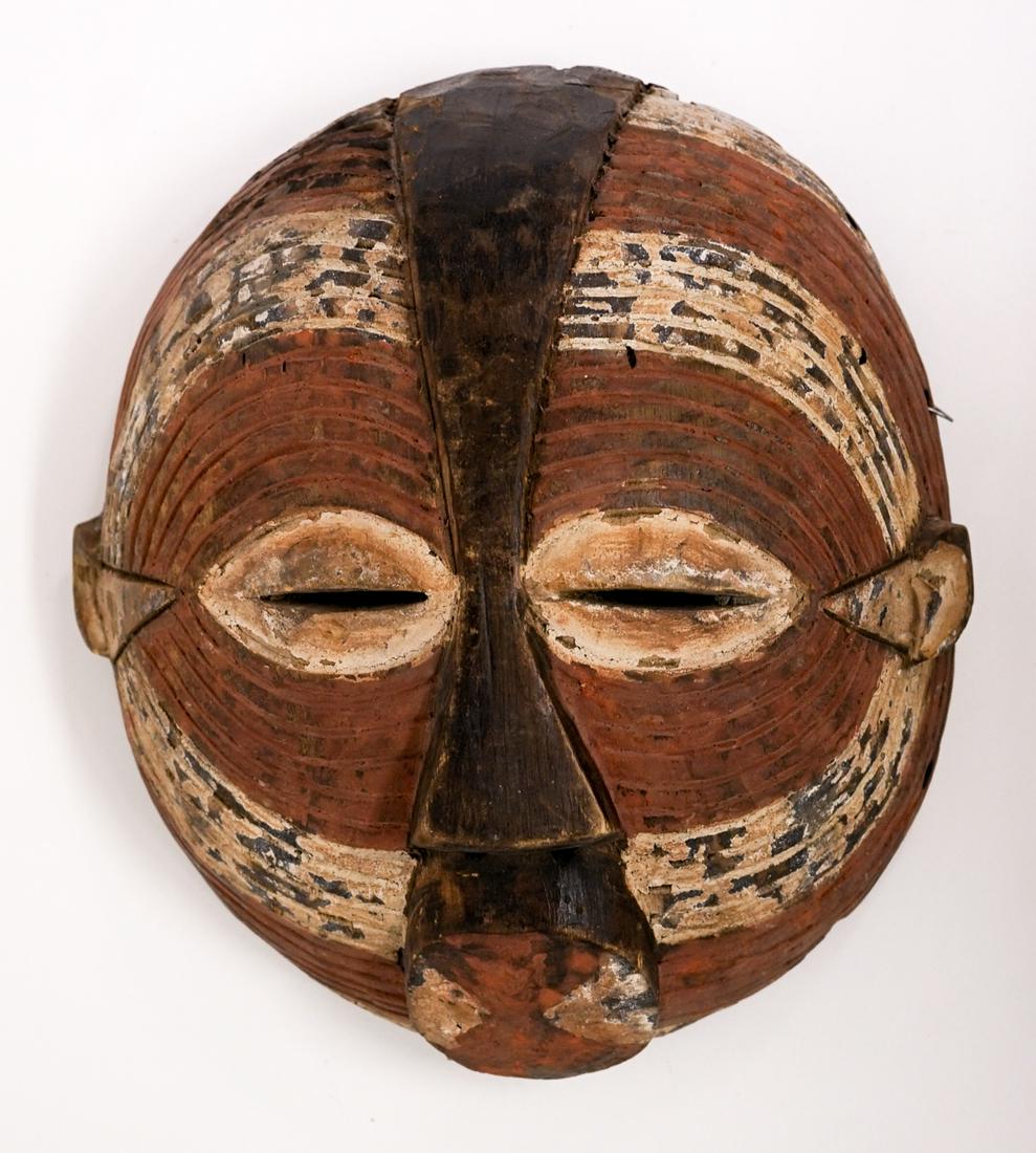 Vintage Native Wood Carved Mask (1 of 4)