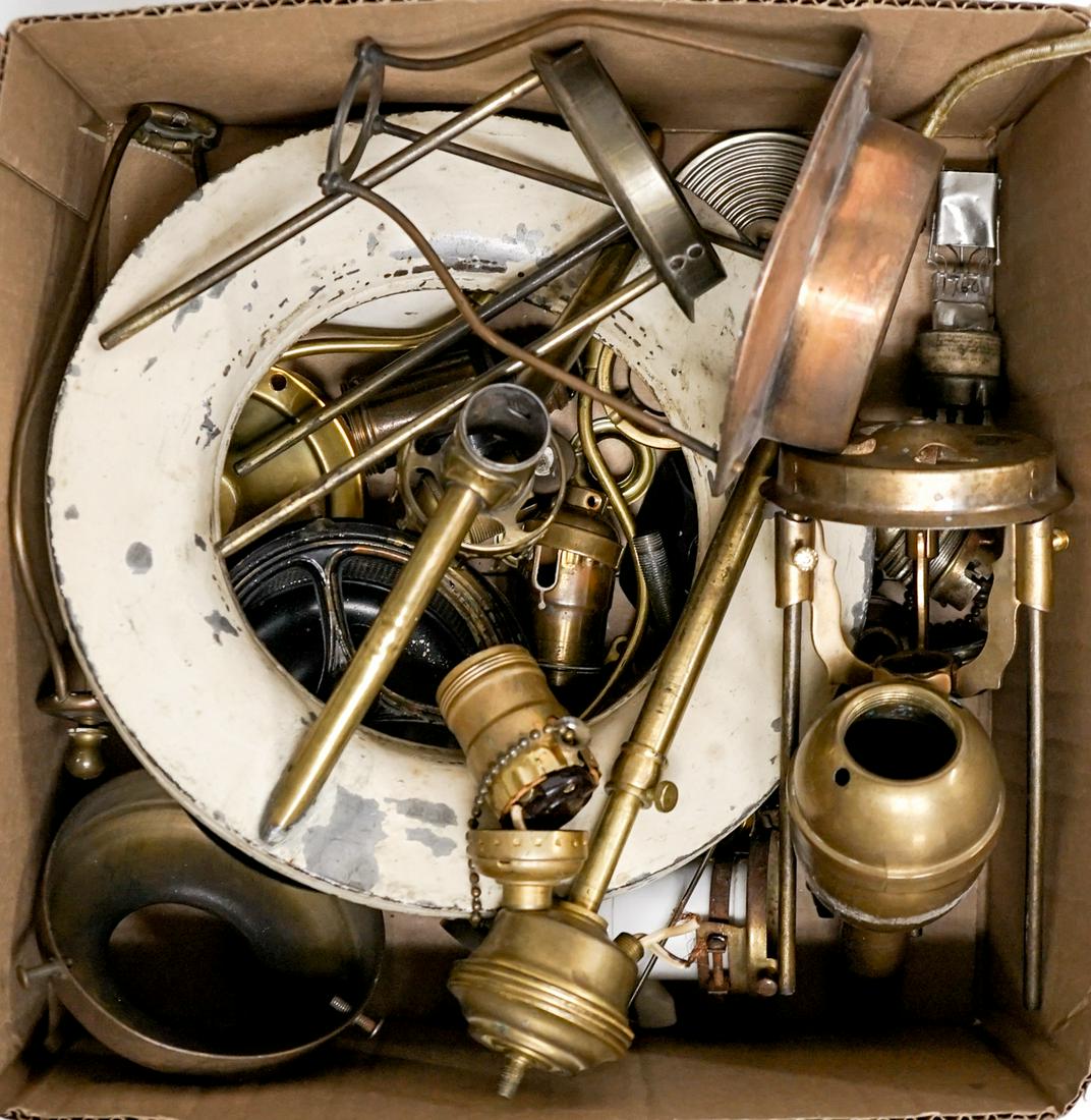 Assorted Lamp & Oil Lamp Parts (1 of 3)