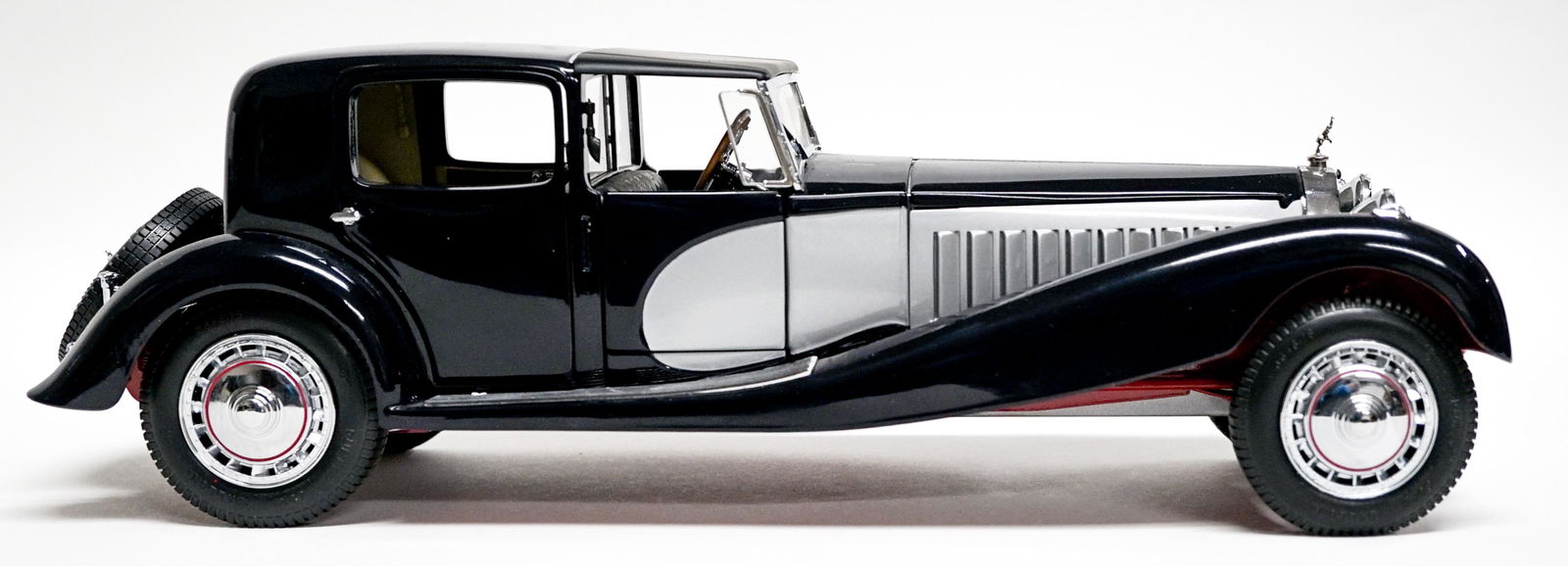 Franklin Mint 1931 Bugatti Royale Coupe De Ville (1 of 6)