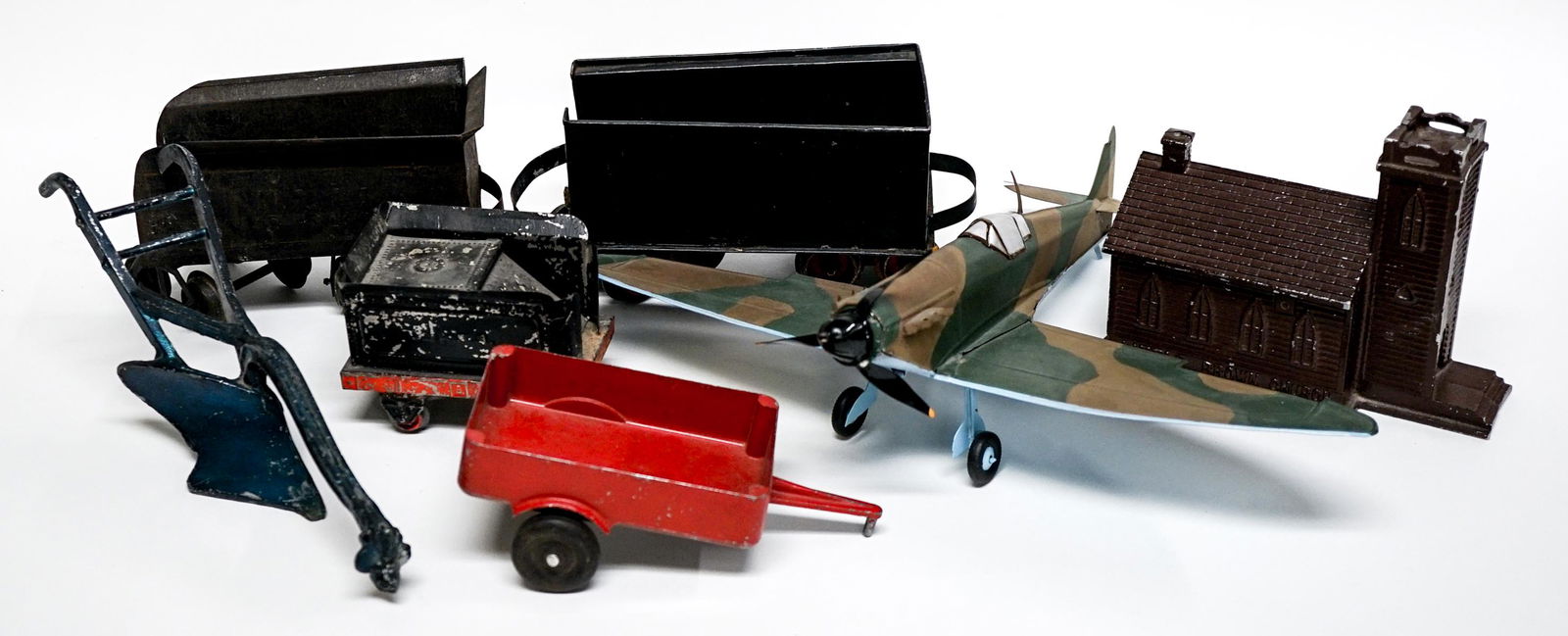 Group of Metal Toys & Bank (1 of 19)