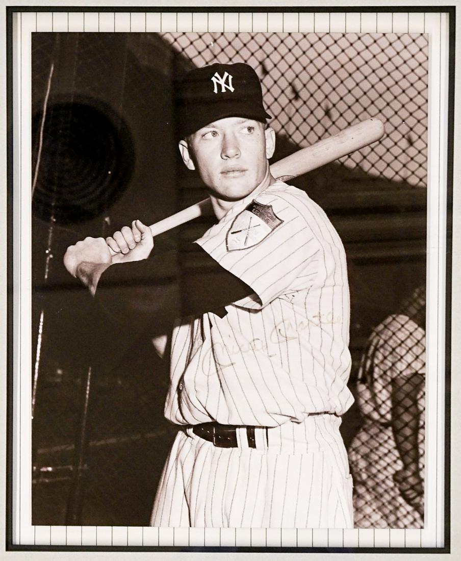 Mickey Mantle Signed Large Photo BAS LOA (1 of 4)