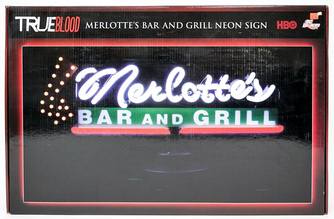 True Blood Merlotte's NEON Sign MIB (1 of 3)