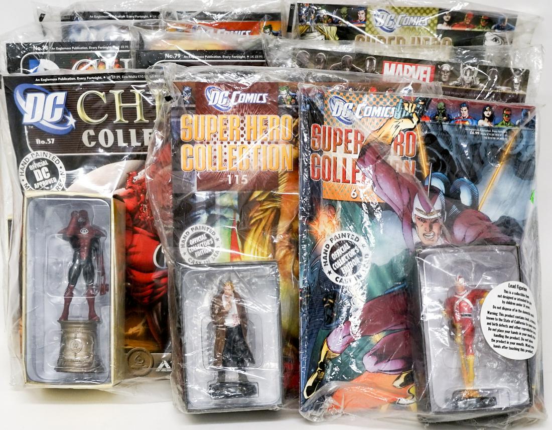 Mini Action Figures (9) with Books MIP (1 of 11)