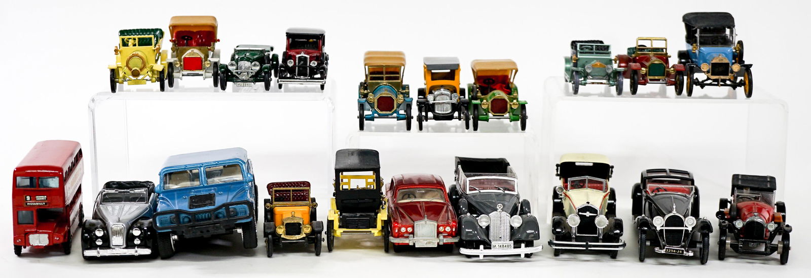 Small Toy Metal and Plastic (20) Models [Cars] (1 of 3)