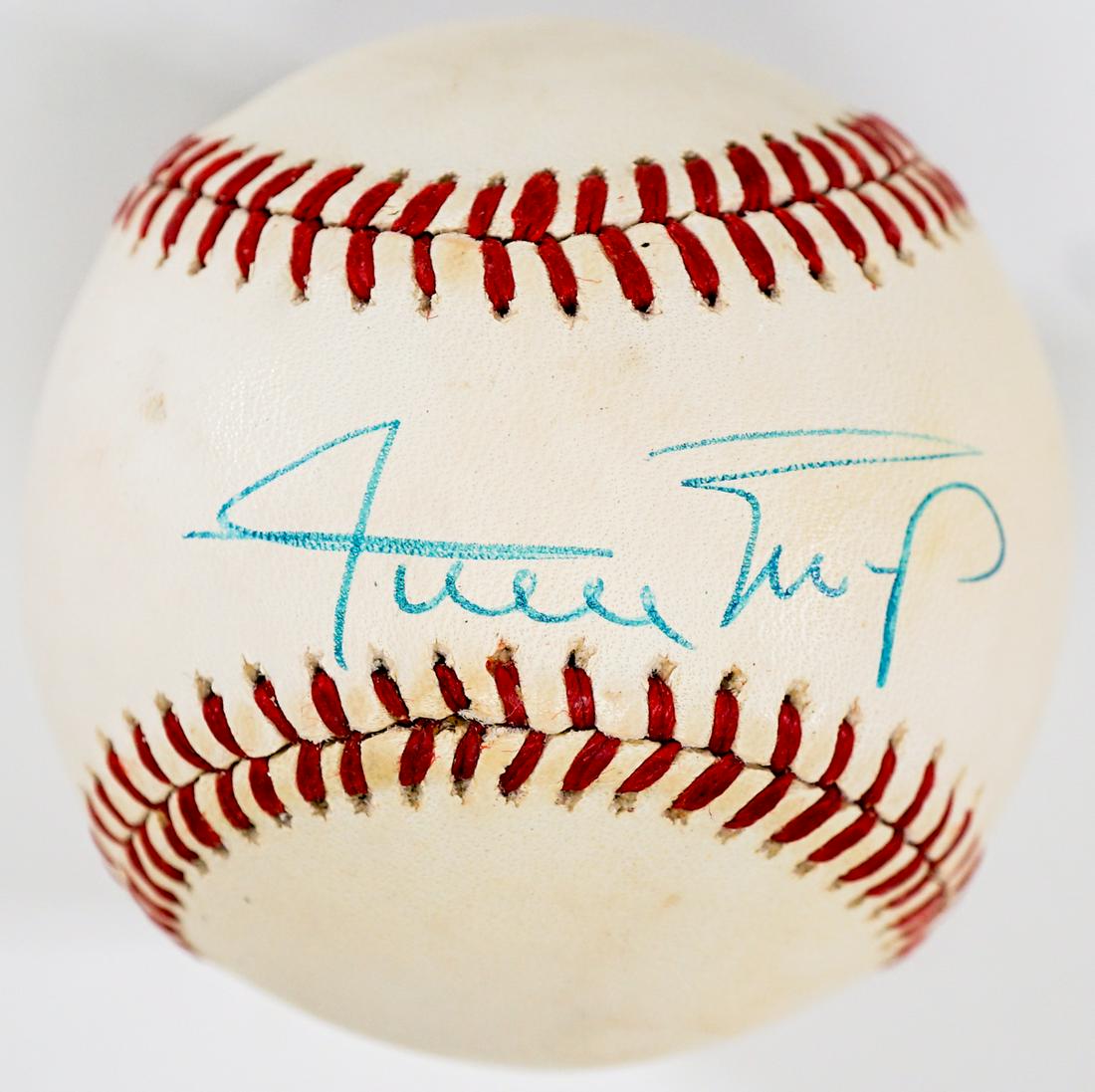 Willie Mays Single Signed Baseball BAS LOA (1 of 6)